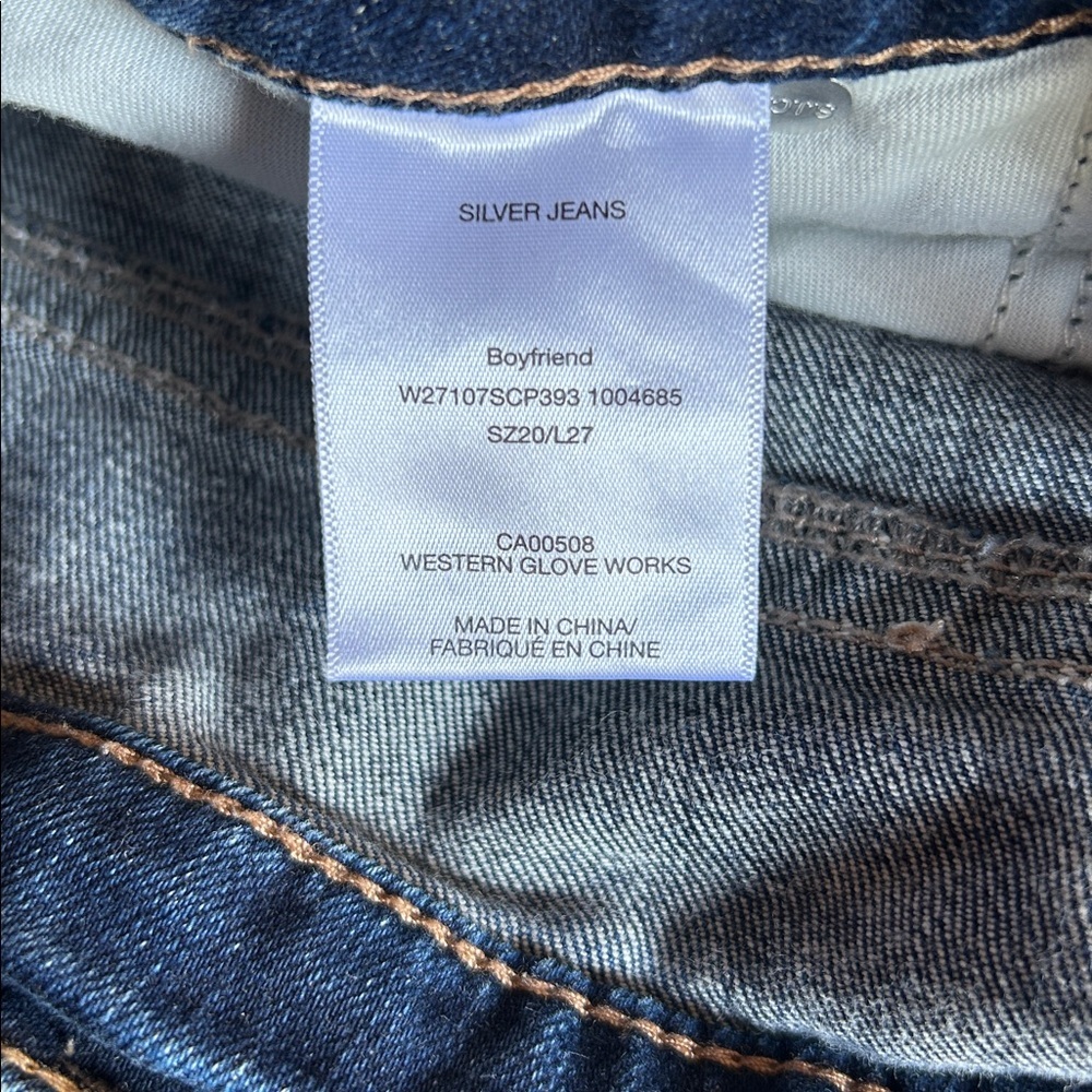 Silver Jeans Indigo Boyfriend jeans.  Sz 20  L 27 (NWT) - Picture 8 of 9